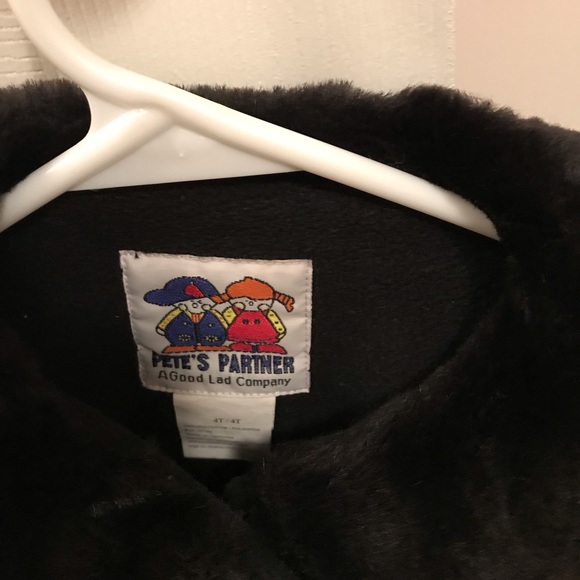 Girls size 4T coat and hat - Picture 2 of 4